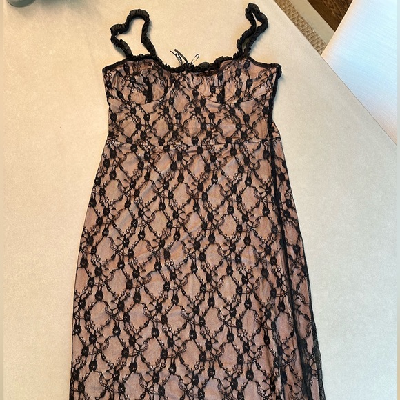 Commense black lace stretch midi dress bustier/ cami top style ! NWT! - Picture 3 of 3